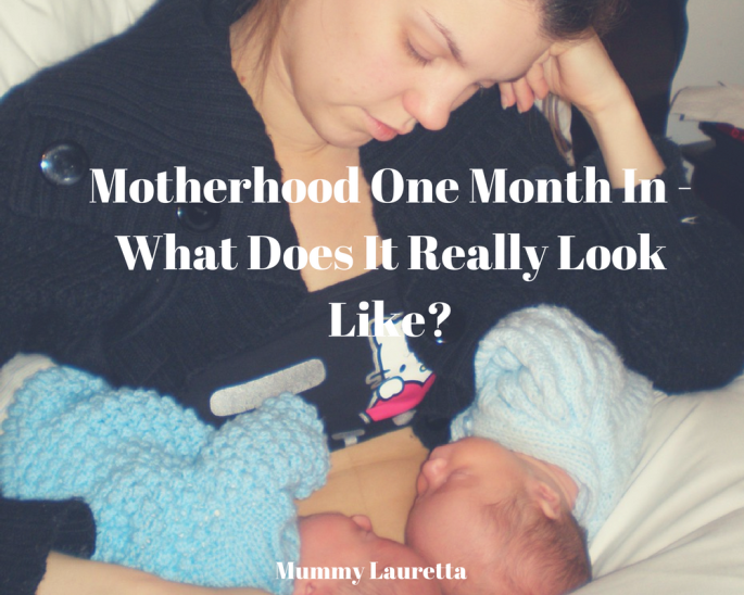 Motherhood 1 month in blog